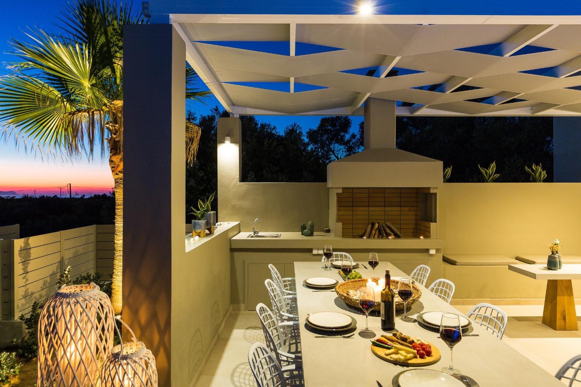 Vasilios Villa, With Pool, Gym & Close To Beach, By Thinkvilla Loutra エクステリア 写真